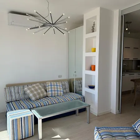 International Apartment *